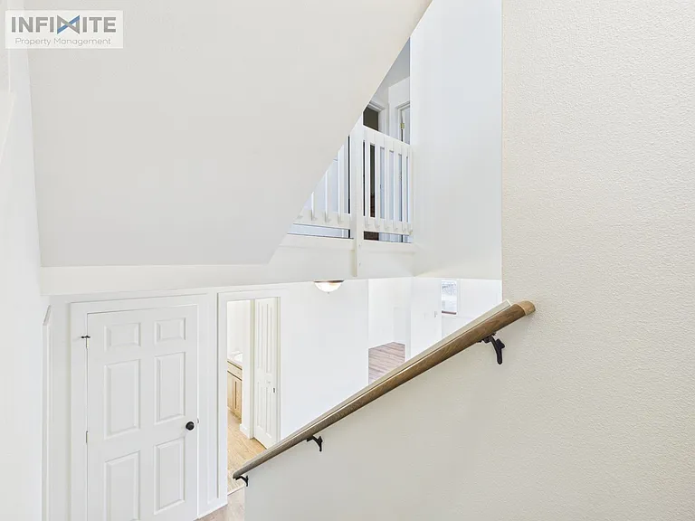 215 S 18th Ave #4 — Photo 22
