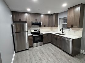 2135 Kenilworth Avenue - 2R, 2135 Kenilworth Avenue - 2R