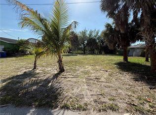 27281 Galleon DR, BONITA SPRINGS, FL 34135