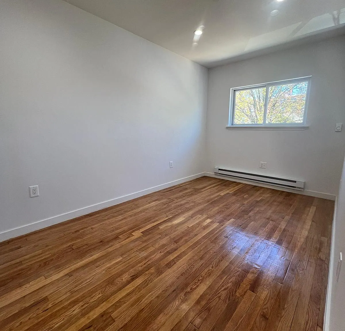 2 bed, $2,764 — Photo 4