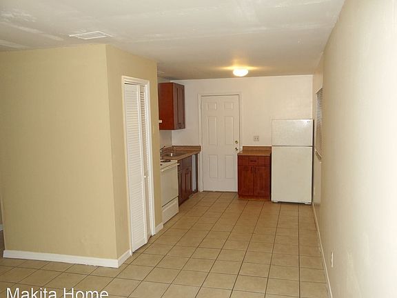 3rd image of 8013 N 14th St APT B