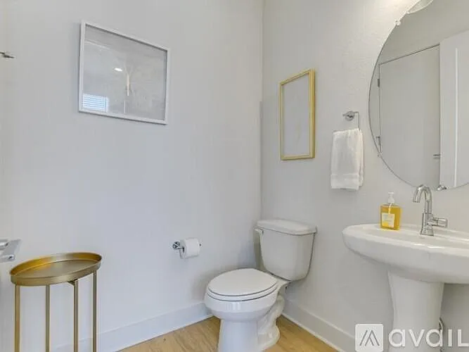 Powder room