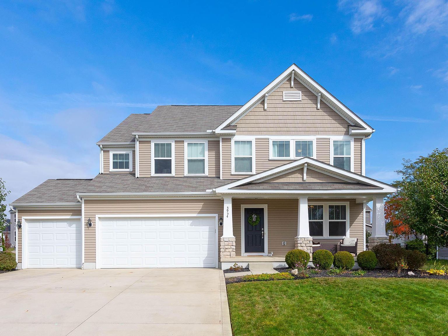 5954 Blue Star Dr, Grove City, OH 43123 | Zillow