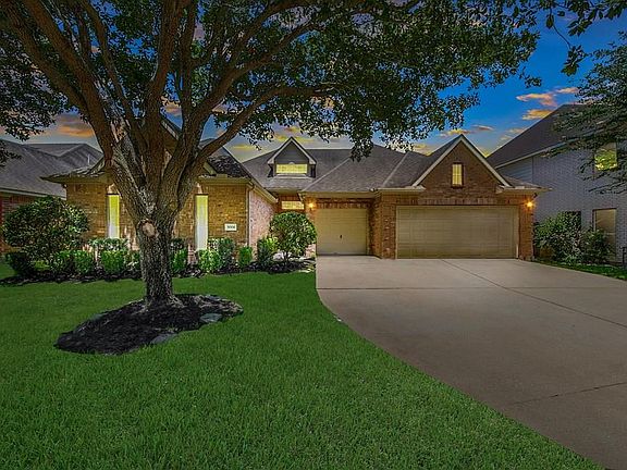 2nd image of 3006 Brannon Hill Ln