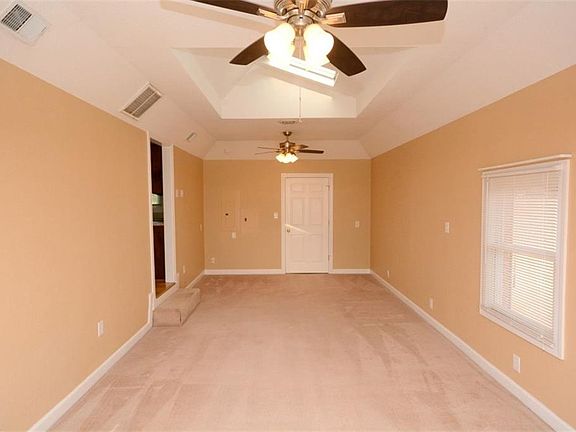 4th image of 1412 Norlina Dr
