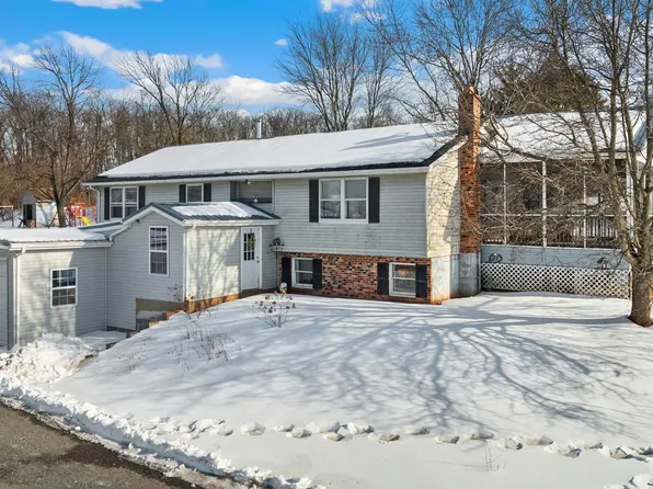12420 Smith Ln, Keymar, MD 21757