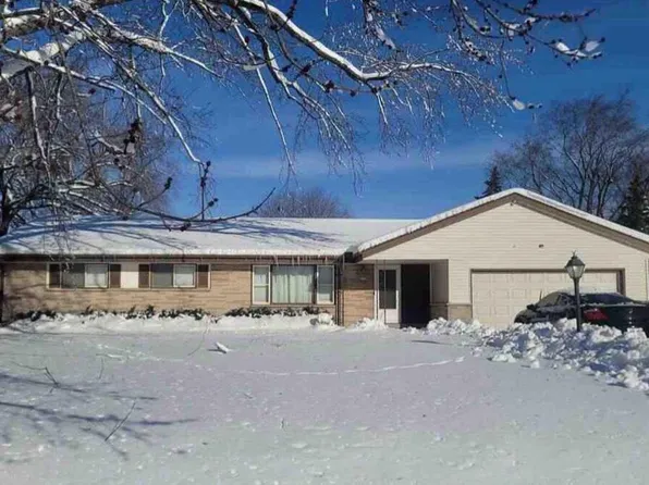 4978 West Goodrich LANE, Brown Deer, WI 53223