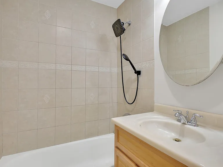 8970 N Parkside Ave #418 — Photo 16