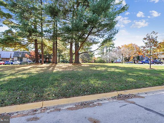 3rd image of 19439 Battleridge Way