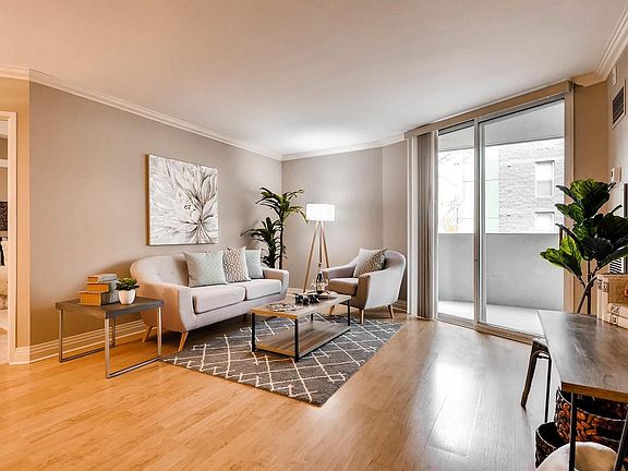 4th image of 601 W 11th Ave APT 203