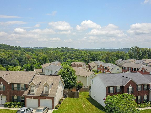 5th image of 7517 Misty View Ln