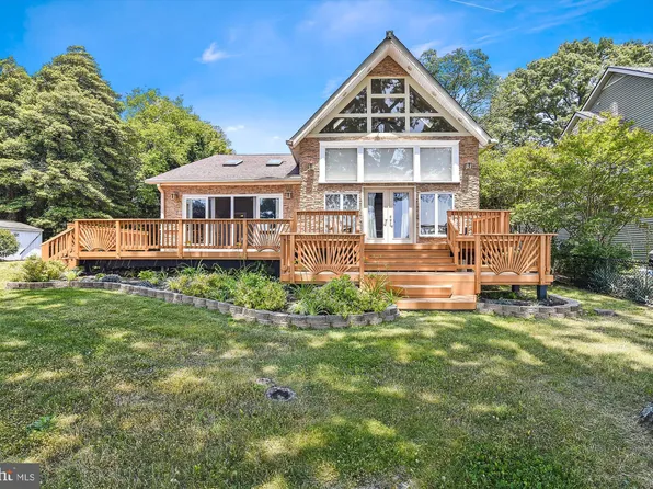 1721 Grandview Rd, Pasadena, MD 21122