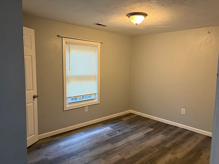 6 Milton St #2B — Photo 8