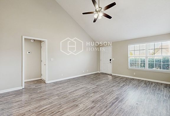 5th image of 3111 Wellington Pl