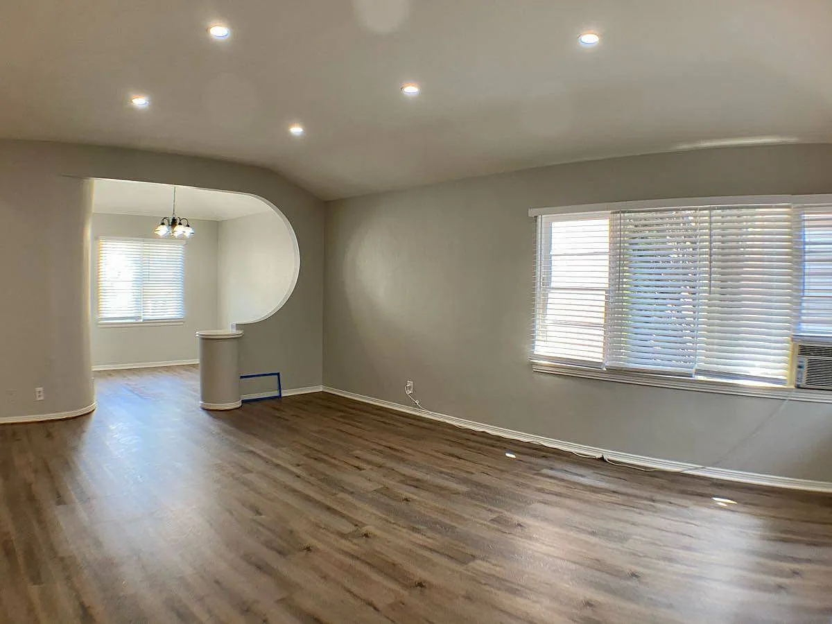 2 bed, $3,400 — Photo 3