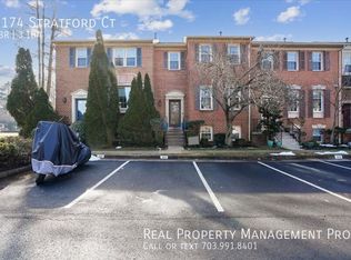 3174 Stratford Ct, Oakton, VA 22124