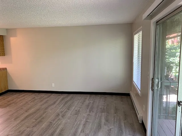 340 NE 100th Ave — Photo 6