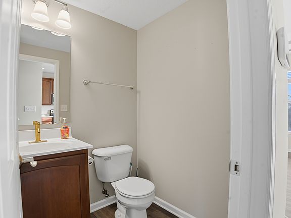 5th image of 5658 Brownstone Dr