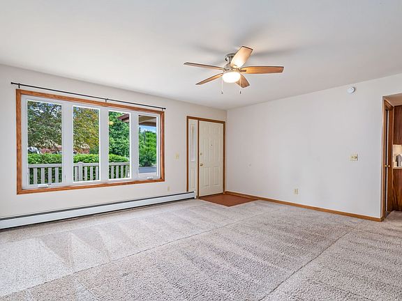 3rd image of 4560 Larkbunting Dr APT 1A
