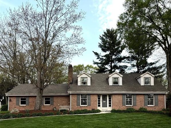 422 Glenwoods Ct, Youngstown, OH 44512