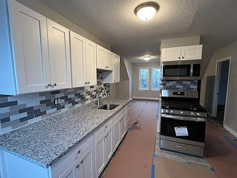30 Beach St #3 Photo 1