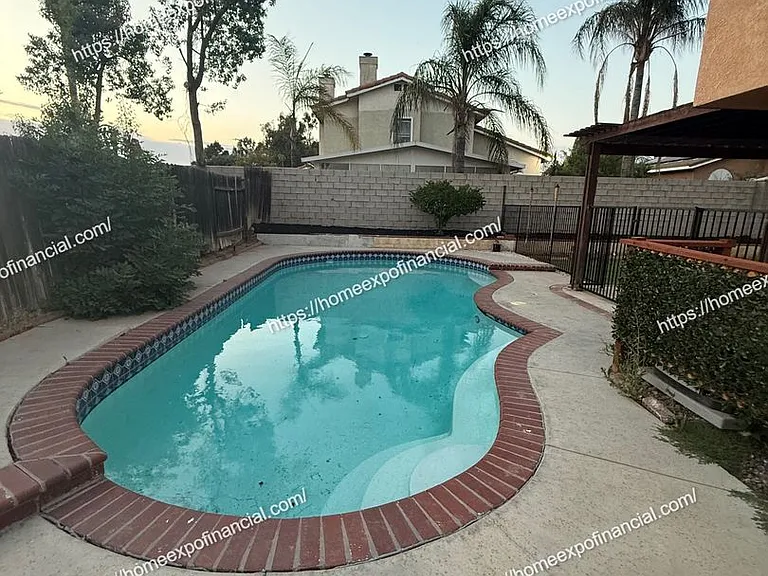 24612 Freeport Dr — Photo 34