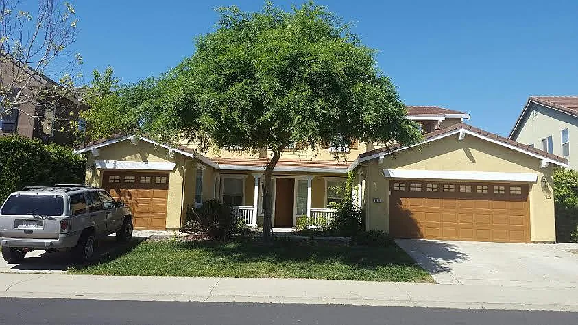 1716 Woodhaven Cir