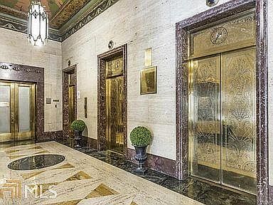 halway/elevator