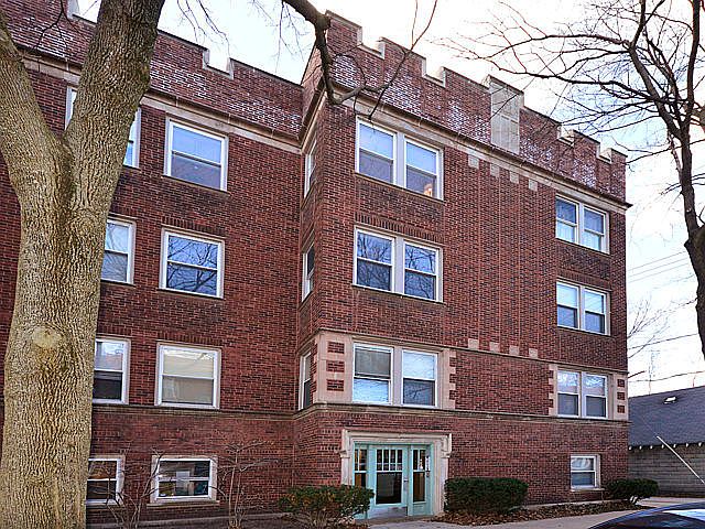 1st image of 6100 N Glenwood Ave