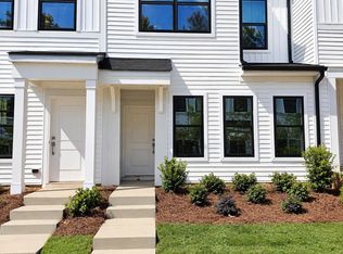 6612 Harlech St, Charlotte, NC 28269