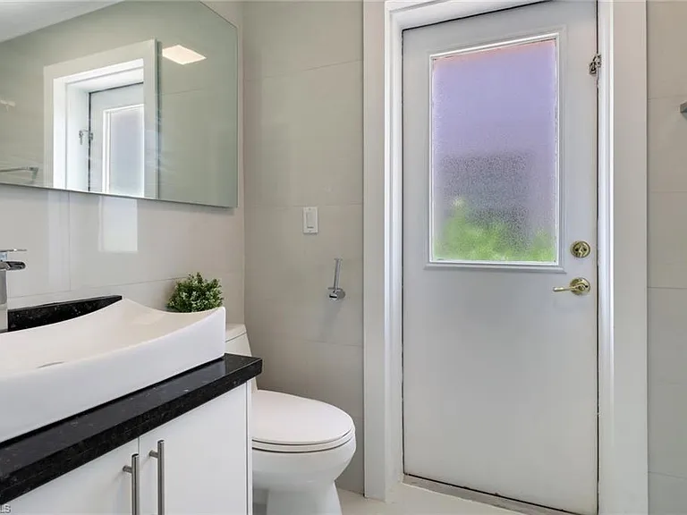 8271 Laurel Lakes Way — Photo 19