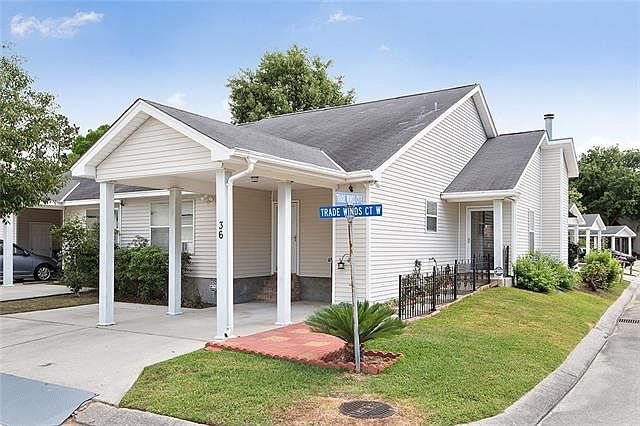 1st image of 36 Tradewinds Ct W #36