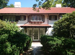 283 Buckminster Rd, Brookline, MA 02445