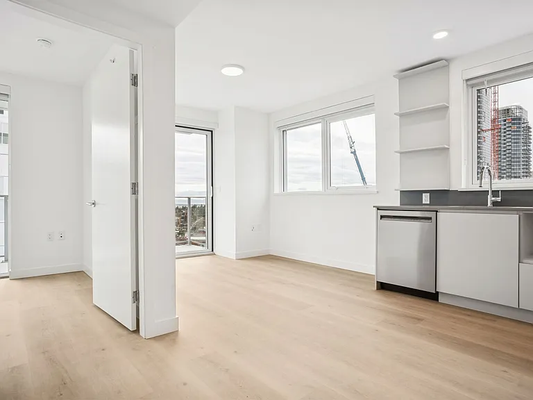 5670 Cambie St — Photo 119