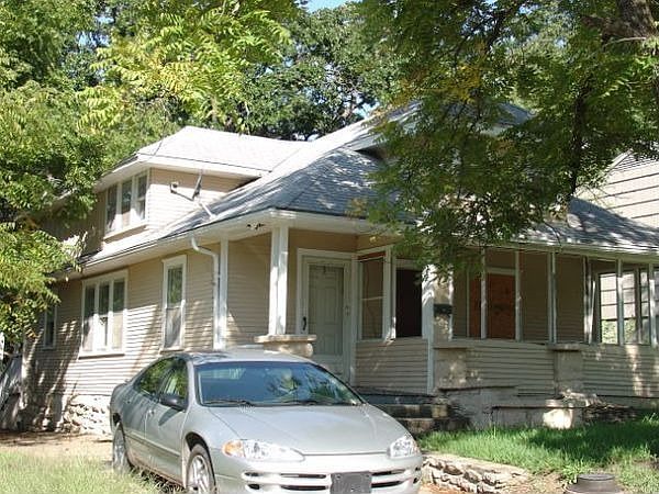 1st image of 8410 Olive St