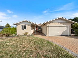 8200 Burnfield Cres, Burnaby, BC V5E 3W7