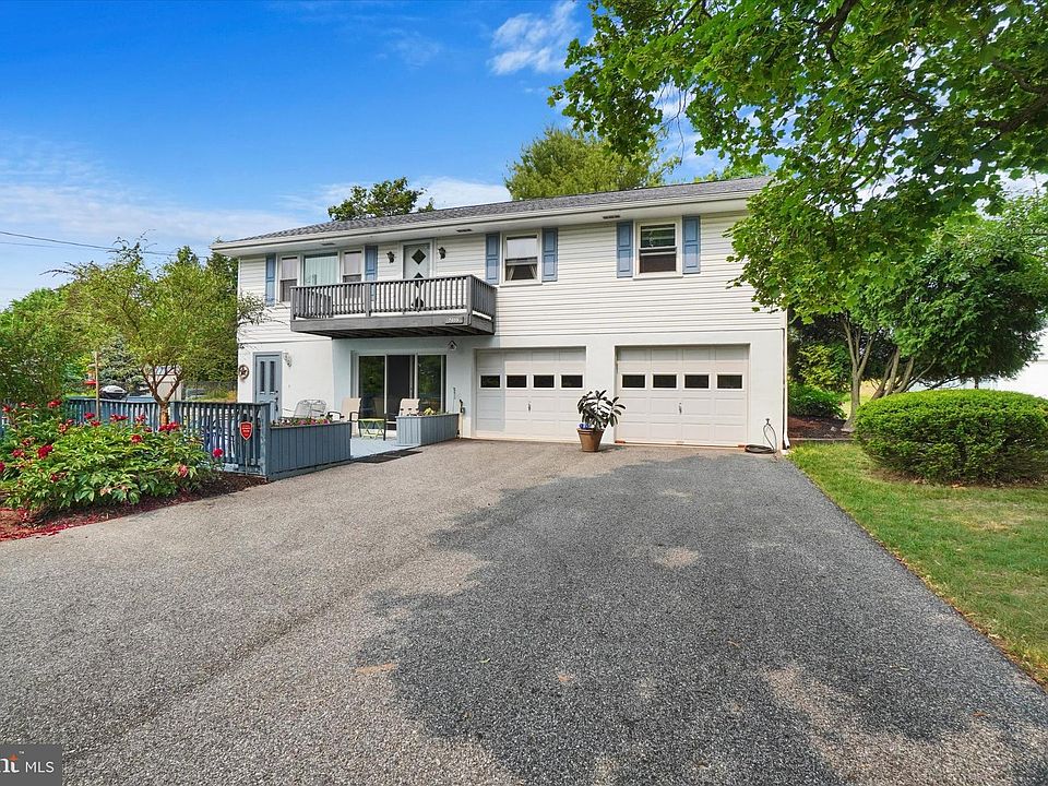 2035 Greenbriar Rd, York, PA 17404 Zillow