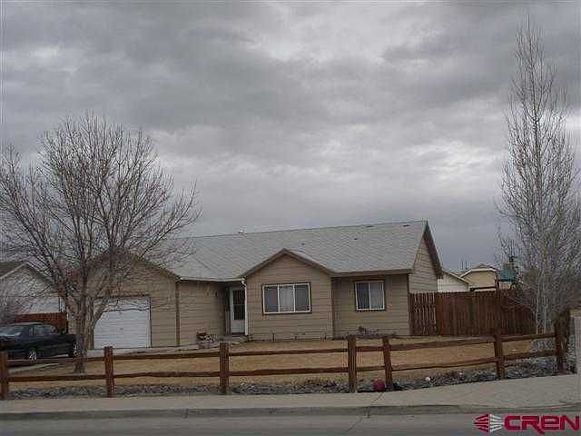 2nd image of 602 Ray Ct