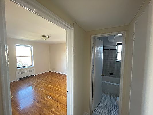 2nd image of 139-20 85th Dr #5B
