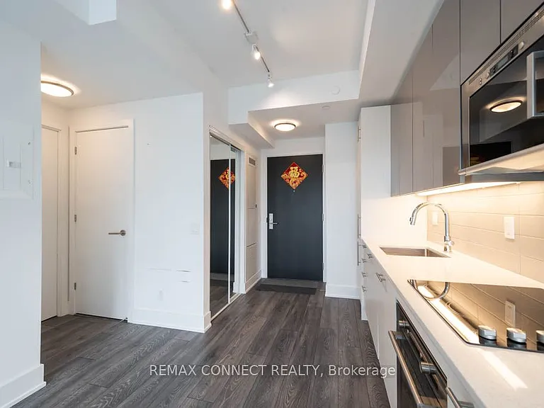 403 Church St #1211 — Photo 1