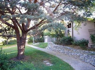 8168 Chenin Blanc Ln, Fair Oaks, CA 95628