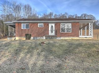 31401 Old Saltworks Rd, Meadowview, VA 24361