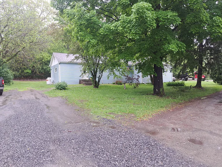 1 Ricki Ln — Photo 10