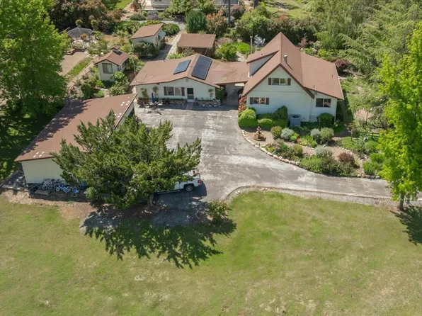 691 Purdy Rd, Angels Camp, CA 95222