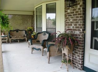 30 Apple Blossom Rd SW, Pataskala, OH 43062