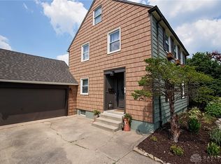 28 Trenton Pl, Springfield, OH 45504