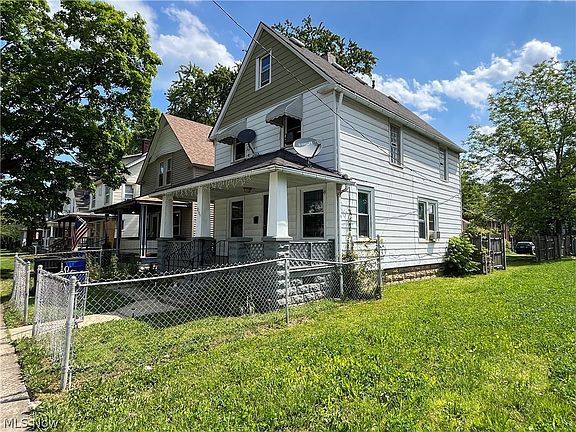 3rd image of 2135 W 96th St