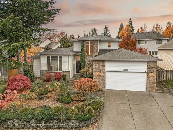 15092 SE Diamond Dr, Clackamas, OR 97015