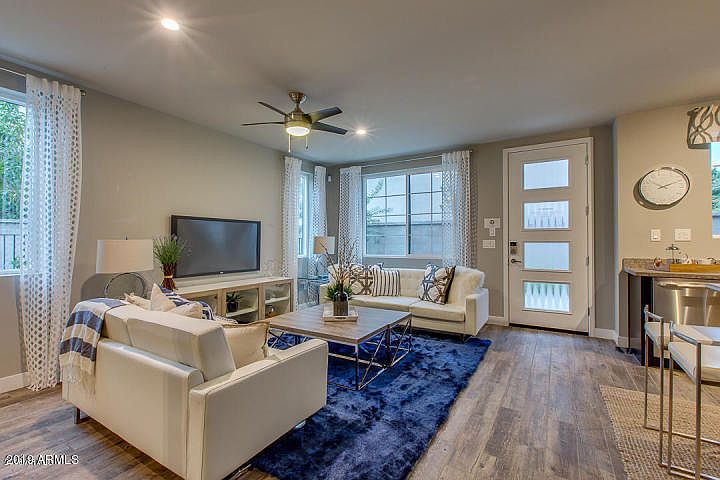 2nd image of 2825 N 42nd St #12