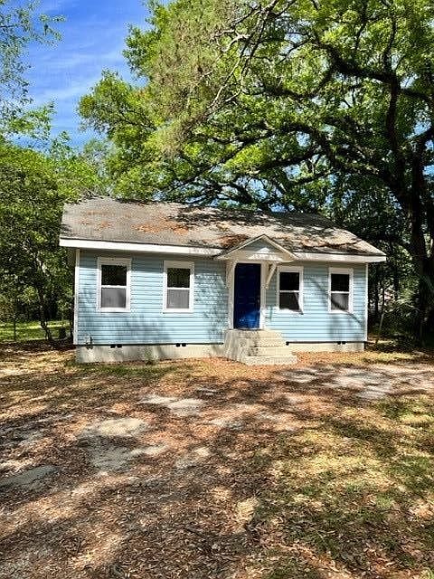 1st image of 1510 Myrtle Dr